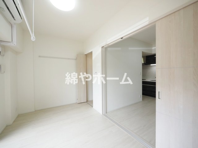 その他部屋・スペース　使い勝手のいい寝室です