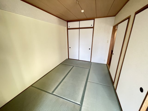 ソレーユ宝塚の内装写真