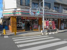 コンビニ　セブンイレブン川崎神地店（コンビニ）まで297m