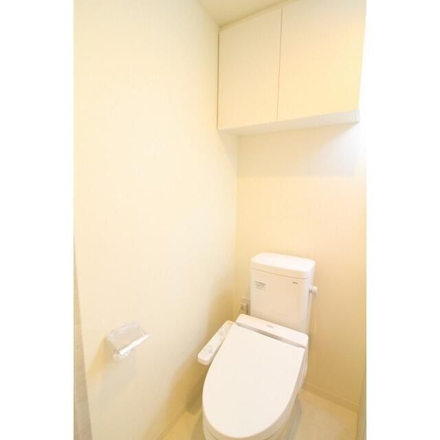 東武東上線 下板橋駅 徒歩8分 11階建 築10年のトイレ写真