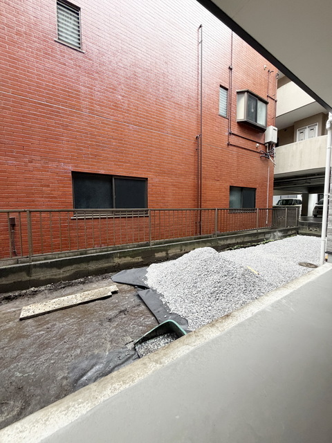 バルコニー　～晴れてる日は外でお洗濯～