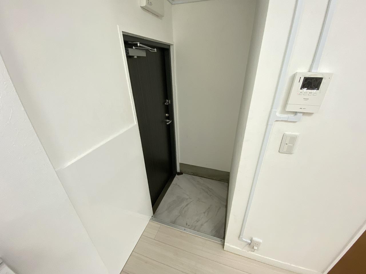 エスポワール広本町の玄関写真