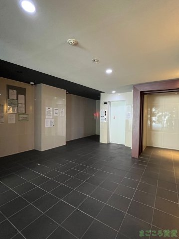 グランパーク大阪WESTの外観写真