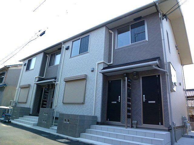 近鉄奈良線 若江岩田駅 徒歩10分 築13年