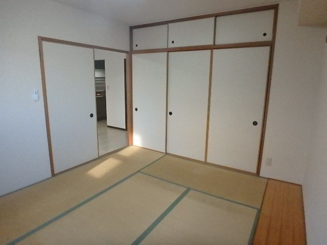 グランパティオ壱番館の内装写真