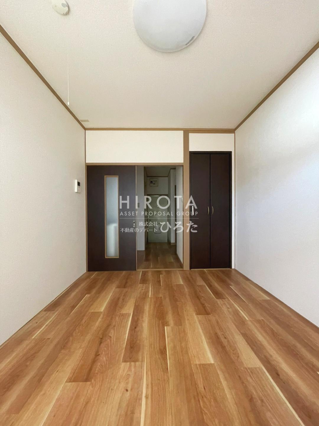 青山ハイツの居間写真