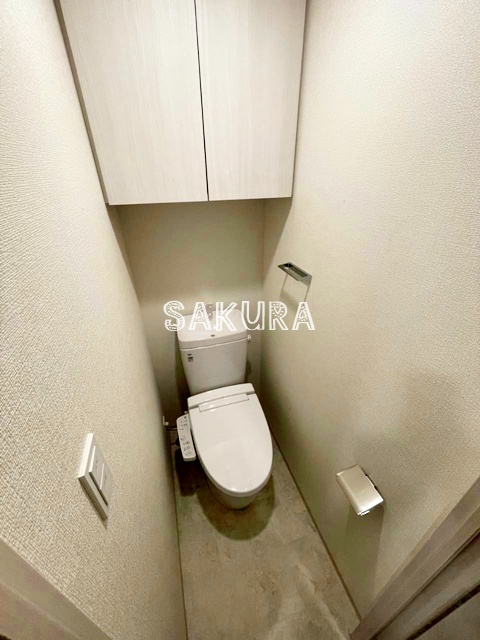 トイレ　嬉しい温水洗浄便座♪