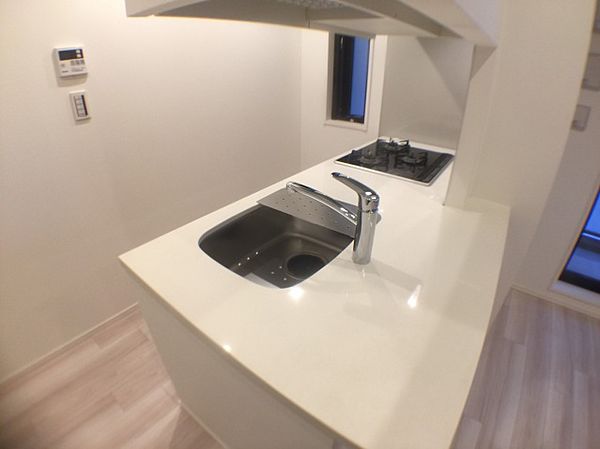 キッチン　※別部屋の参考写真です。