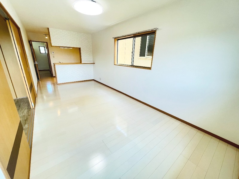 居室・リビング　別部屋写真
