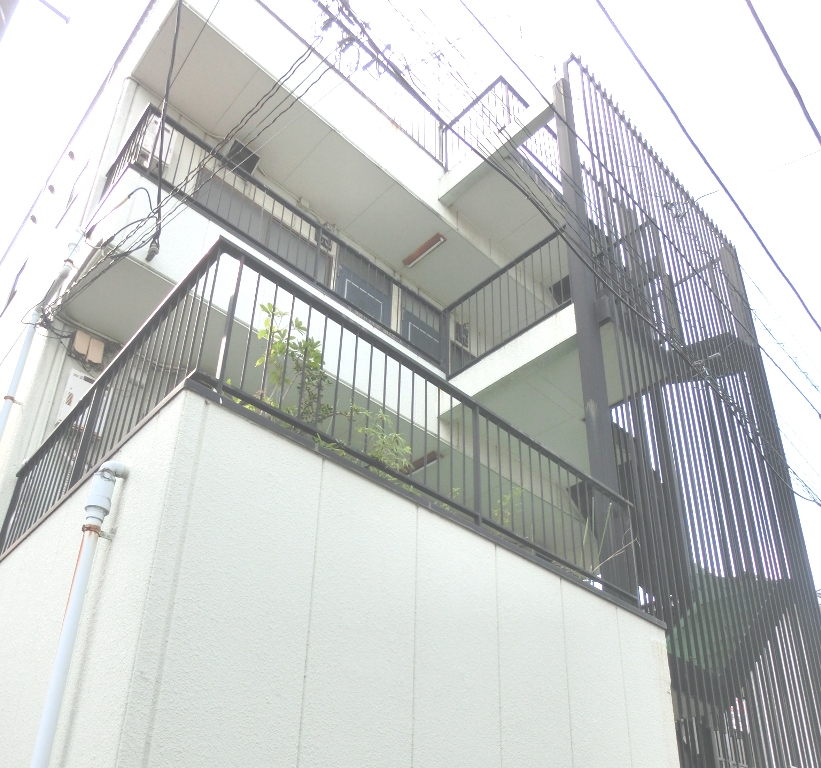 建物外観　閑静な住宅街・ペット飼育相談可☆