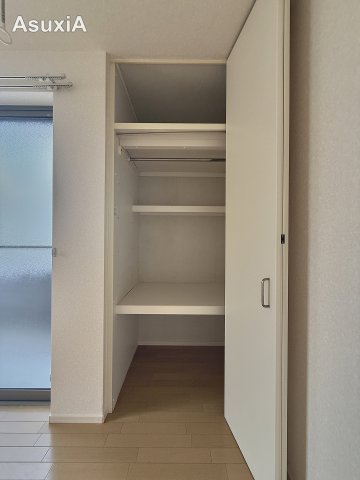 収納　別タイプのお部屋の写真です