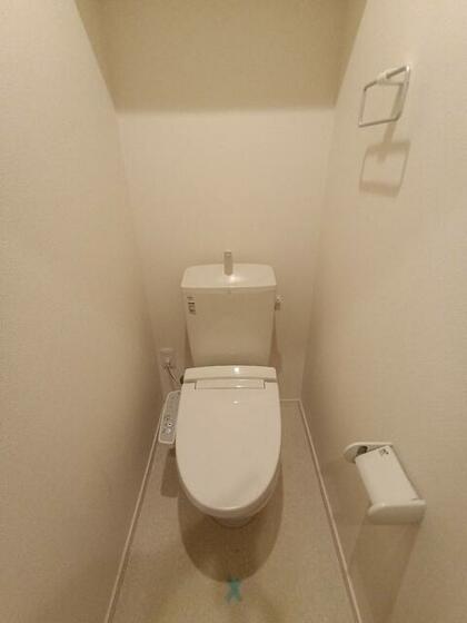トイレ　別部屋写真