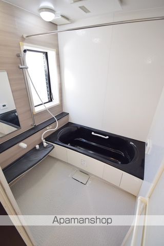 安芸郡海田町 2階建 築21年の風呂写真
