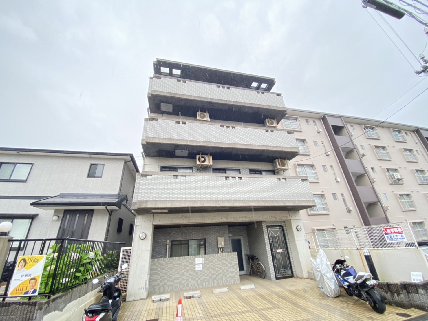 建物外観