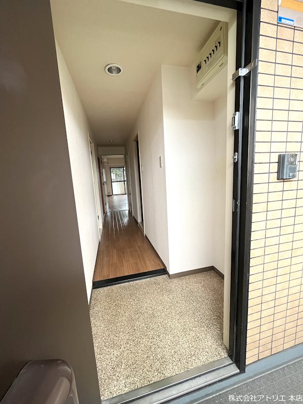 メゾンエトワールの玄関写真