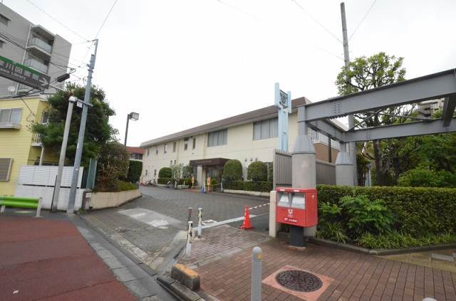 図書館　多摩川図書館（図書館）まで674m
