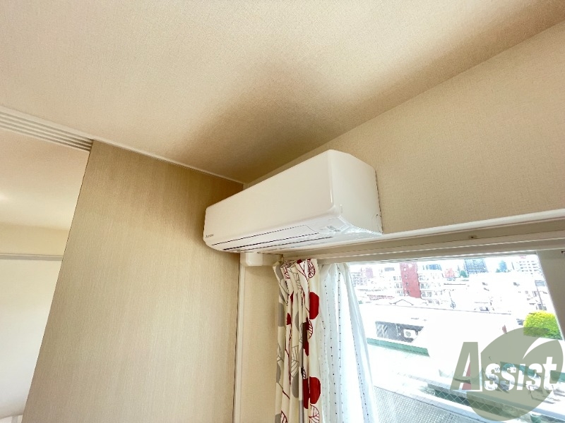 その他設備　エアコンがあり、気温に応じて使用し快適に過ごせそうです。