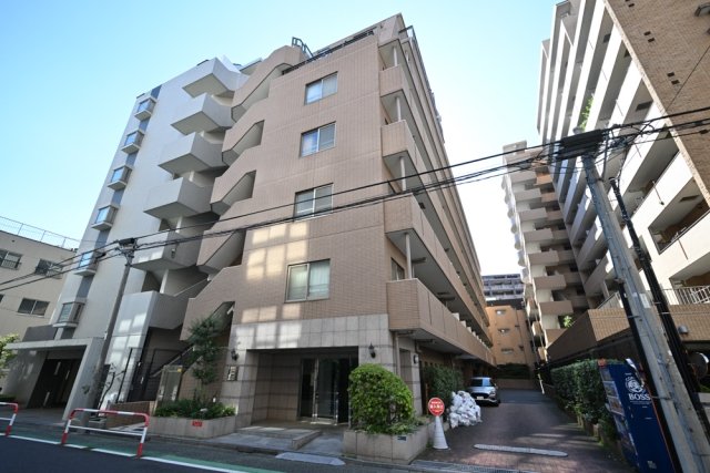 パレステュディオ神楽坂の外観写真