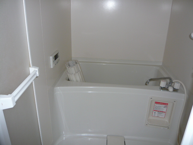 バス・シャワールーム　追い焚きバス