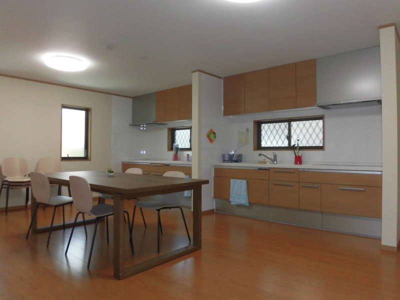 その他　共用キッチンスペース１９．３帖です