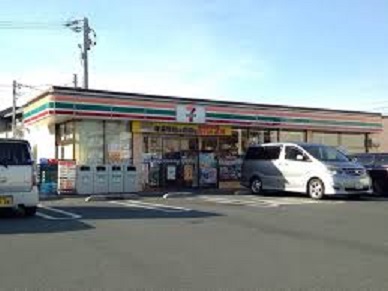 コンビニ　セブンイレブン浜松早出町店（コンビニ）まで668m