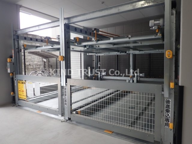 駐車場　駐車場完備です