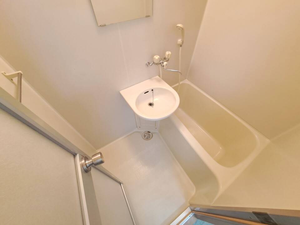 バス・シャワールーム　浴室