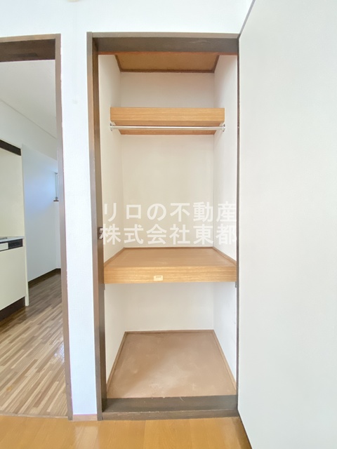 収納　棚付なので収納道具なしでも◎