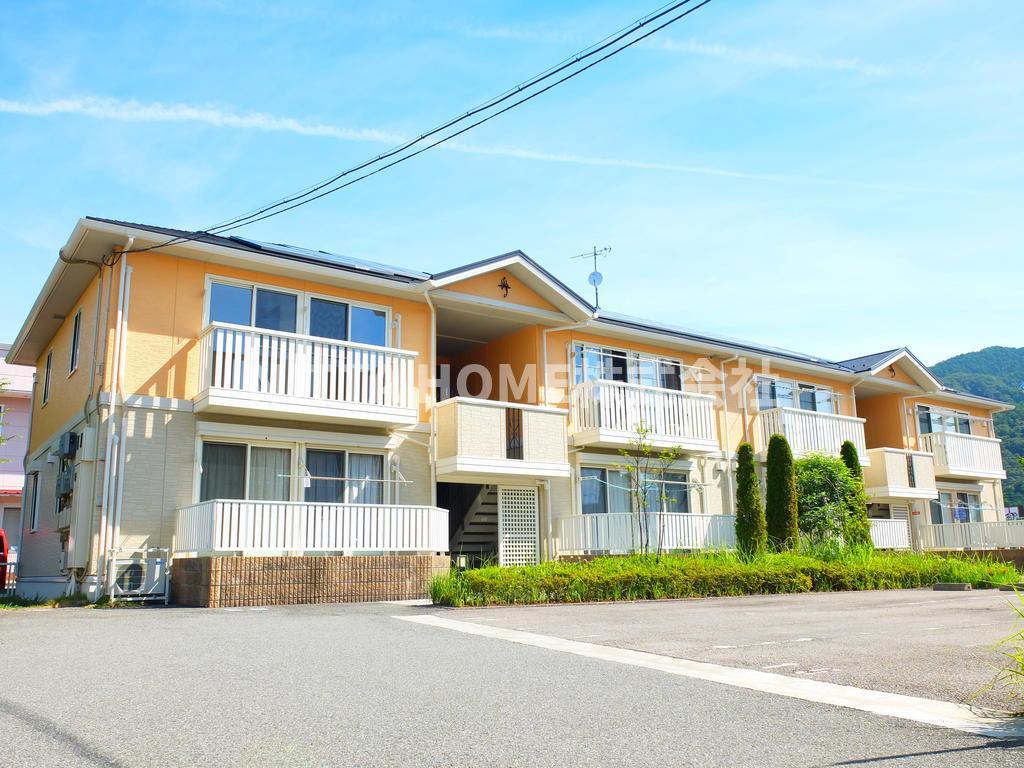 建物外観　コンビニが徒歩圏内にありますよ＊ファミリーの方におススメ◆