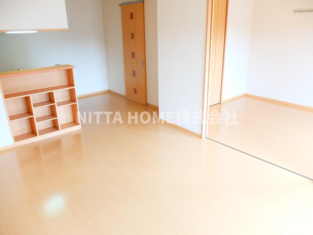 居室・リビング　リビングは広々13帖☆彡