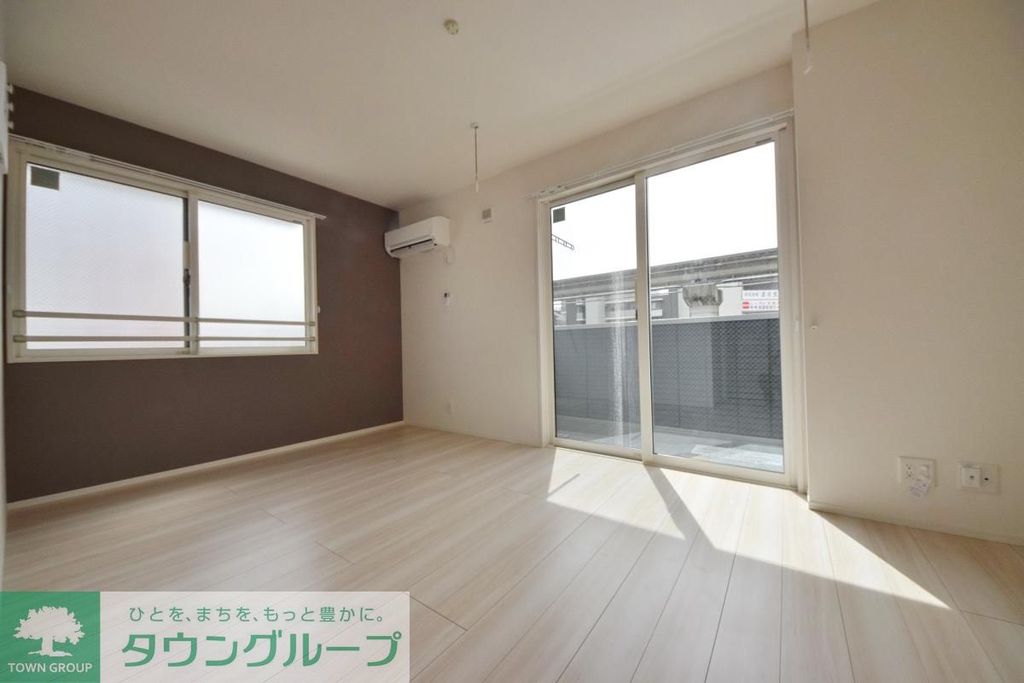 居室・リビング　★お部屋探しは株式会社タウンハウジング東京まで★