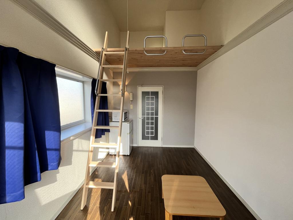 居室・リビング　※別号室参考写真※