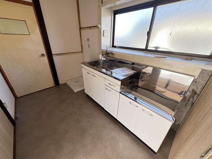 キッチン　新品のキッチンになります。