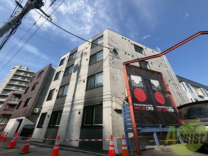 建物外観　札幌市中央区南五条西「ラグランジュ円山」