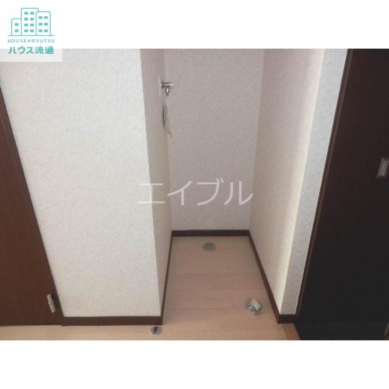 その他設備　洗濯機置場