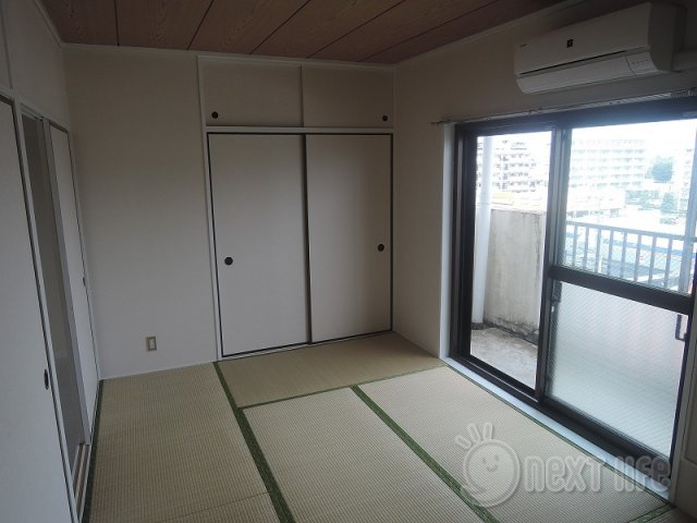 居室・リビング　シャトル上杉