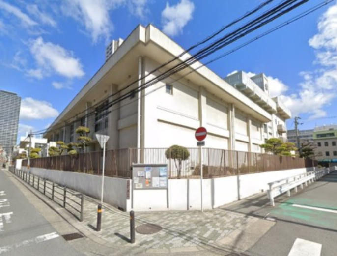 小学校　大阪市立五条小学校（小学校）まで817m