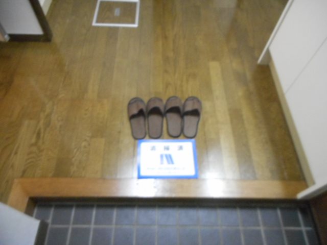 玄関　明るい玄関です