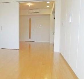 居室・リビング　☆明るい居室☆