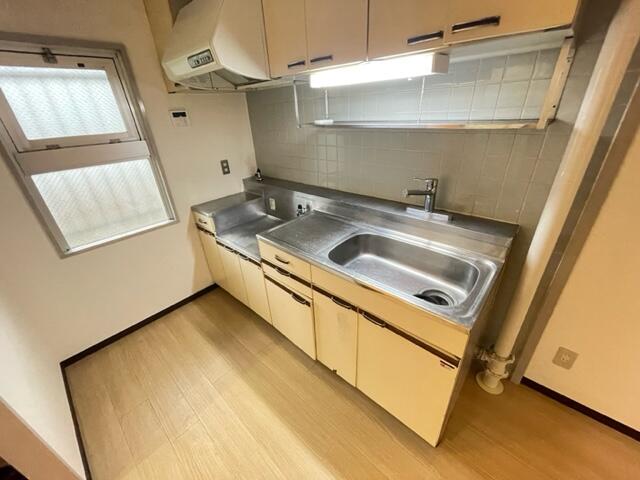 キッチン　別部屋の参考写真です。