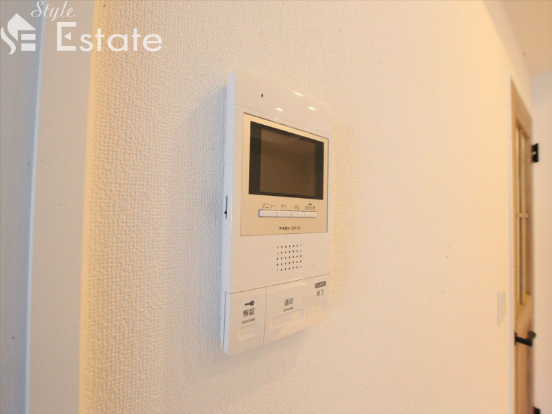 セキュリティ　モニター付きインターホン