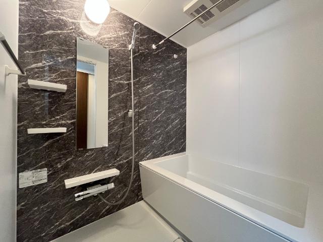 バス・シャワールーム　ユニットバス（イメージ）