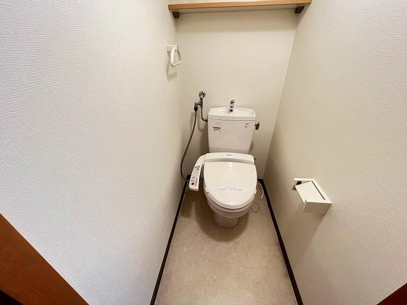 トイレ　トイレ