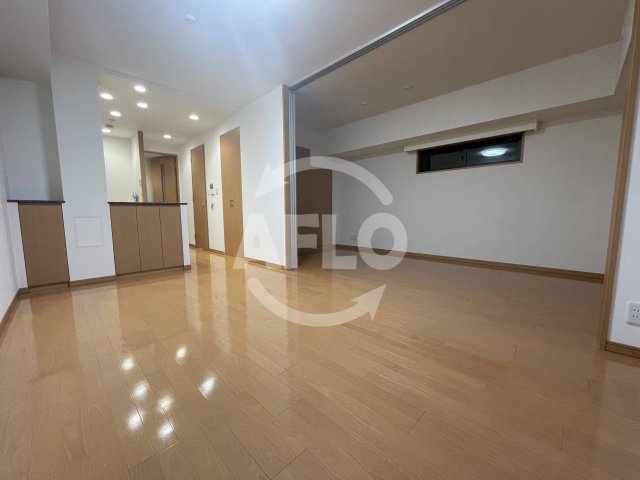 居室・リビング　リーガル南堀江　リビング