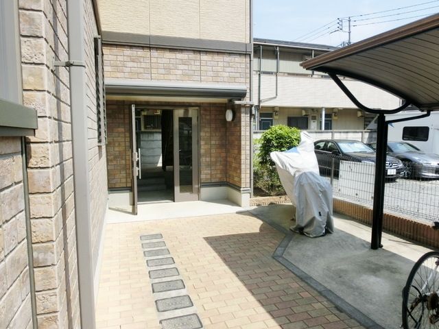 エントランス　★オシャレなエントランスです★