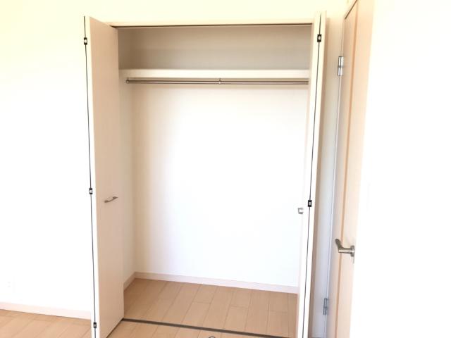 収納　クローゼット