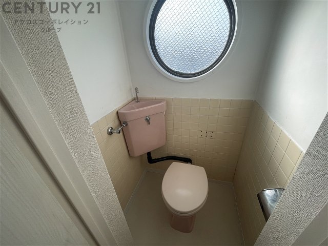 トイレ　シンプルで使いやすいトイレです♪