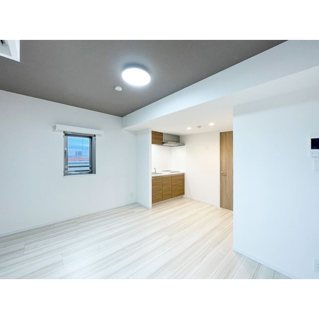 居室・リビング　■エアコン■24時間換気システム■ダウンライト■２面採光