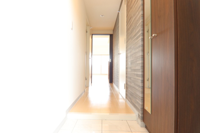 玄関　※別室の参考写真の為、現況優先です。