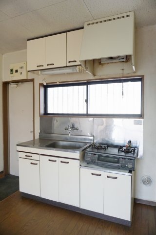 キッチン　キッチンでお料理をお楽しみください 同タイプ別室
